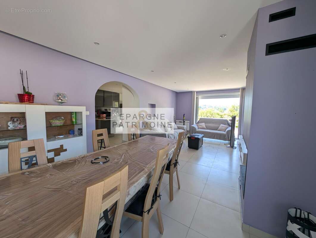 n°1 - Maison à SAINT-CHEF