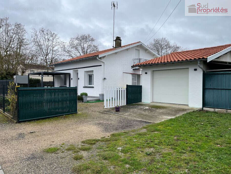 Maison à EAUNES