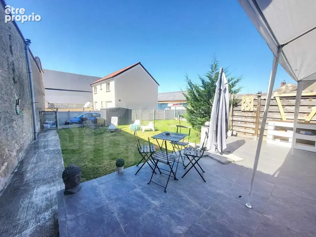 Coup de coeur pour cette maison rénovée, 3 chambres, jardin et stationnement - photo 14