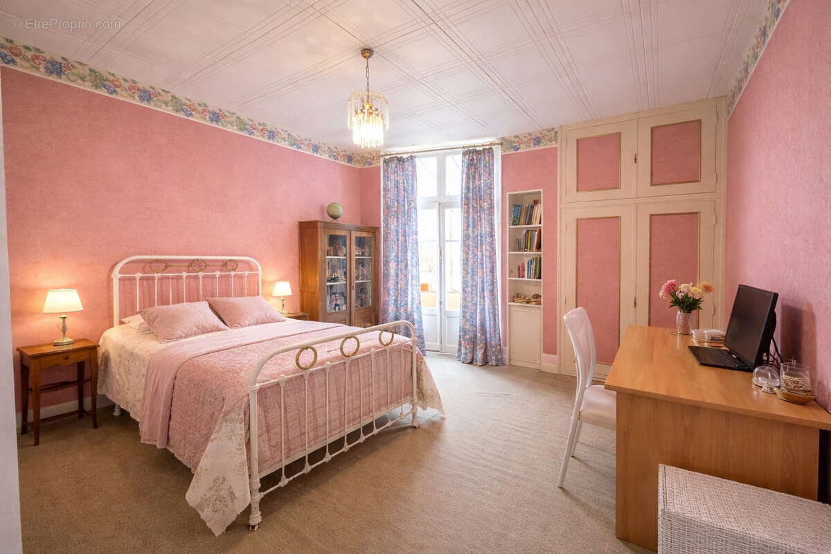 Maison à CLERMONT-FERRAND