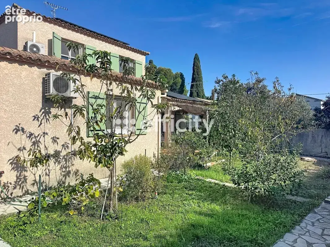 Maison 6 pièces 130 m² à vendre à Arles (13200) - photo 15