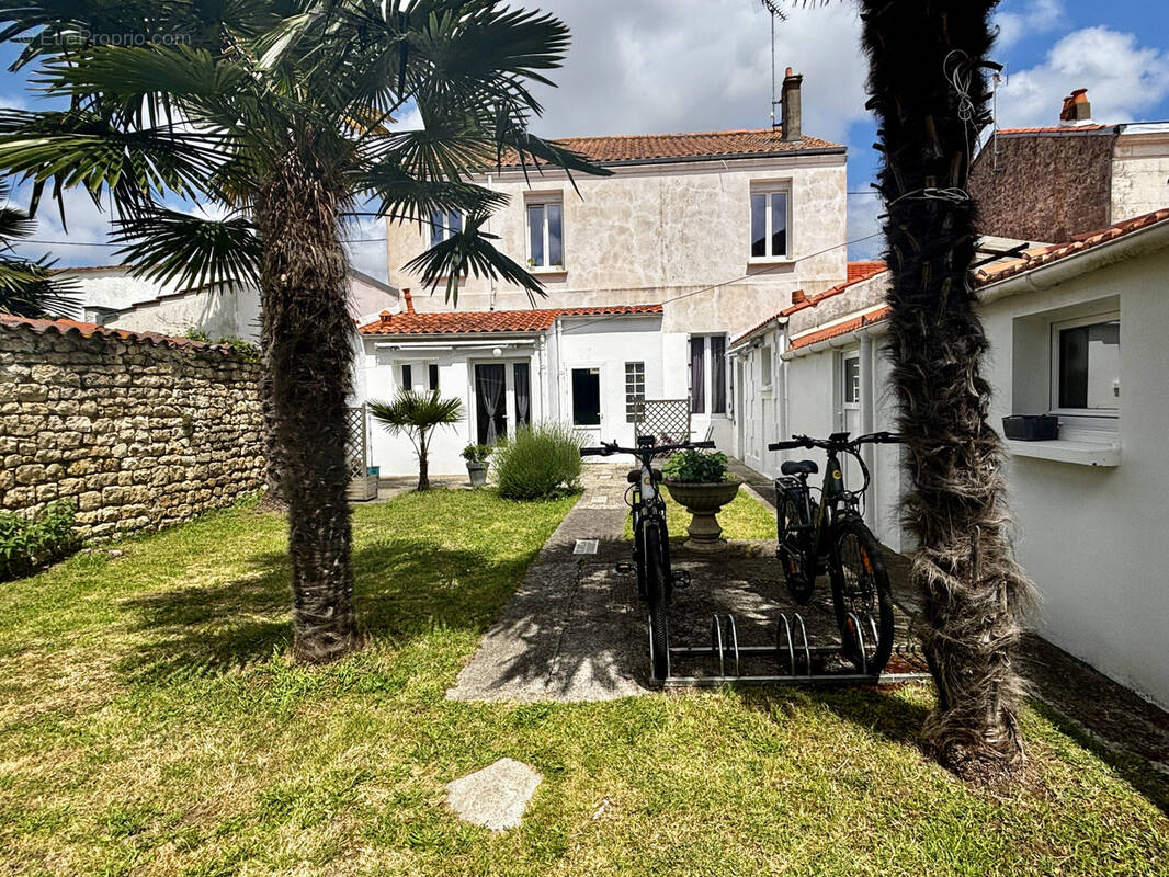 Maison à ROCHEFORT