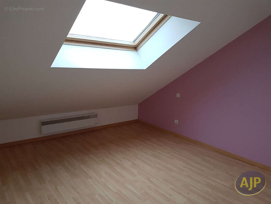 Appartement à NOZAY