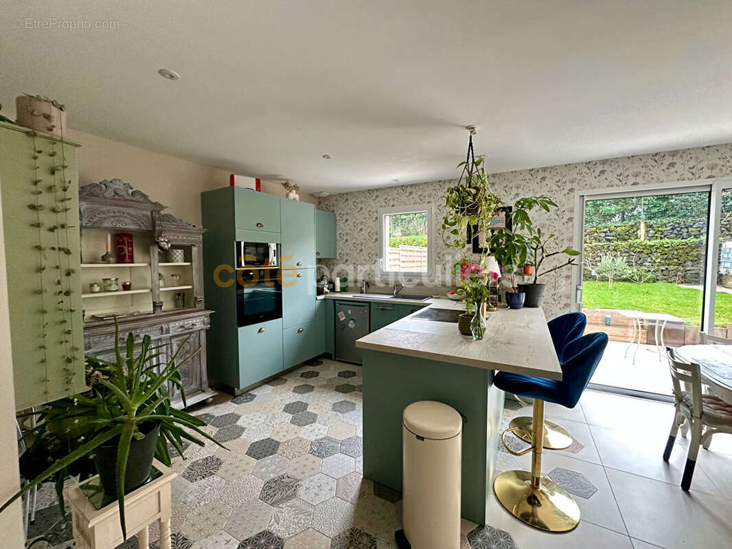 Maison à LE MAY-SUR-EVRE