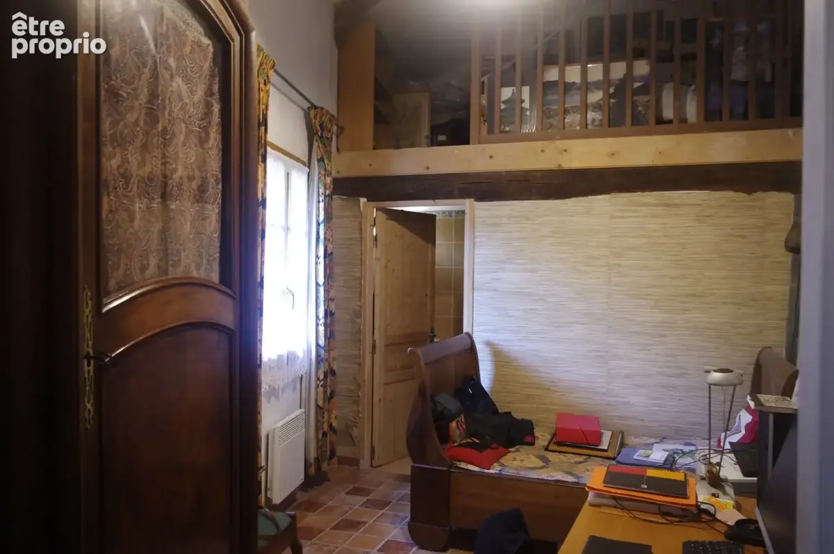 à VENDRE  proche  Aignan 32,    propriété de charme  sur 3646 m² de terrain avec piscine et Gîte séparé - photo 7