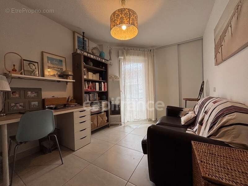 Appartement à MEZE