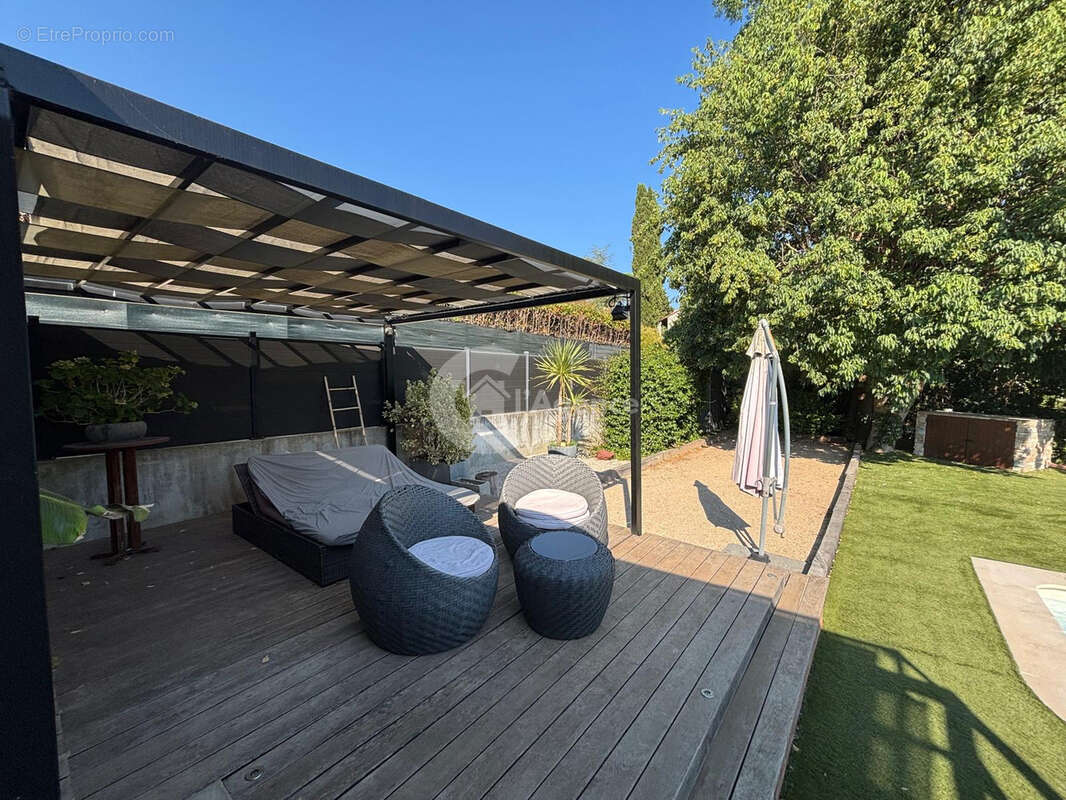 Superbe villa appartement de 110 m2 avec piscine privée et jardin - photo 7