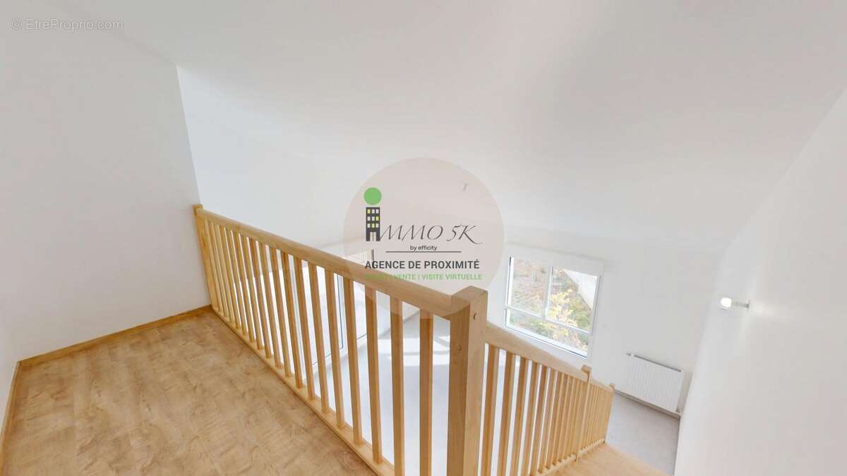 Appartement à RILLIEUX-LA-PAPE