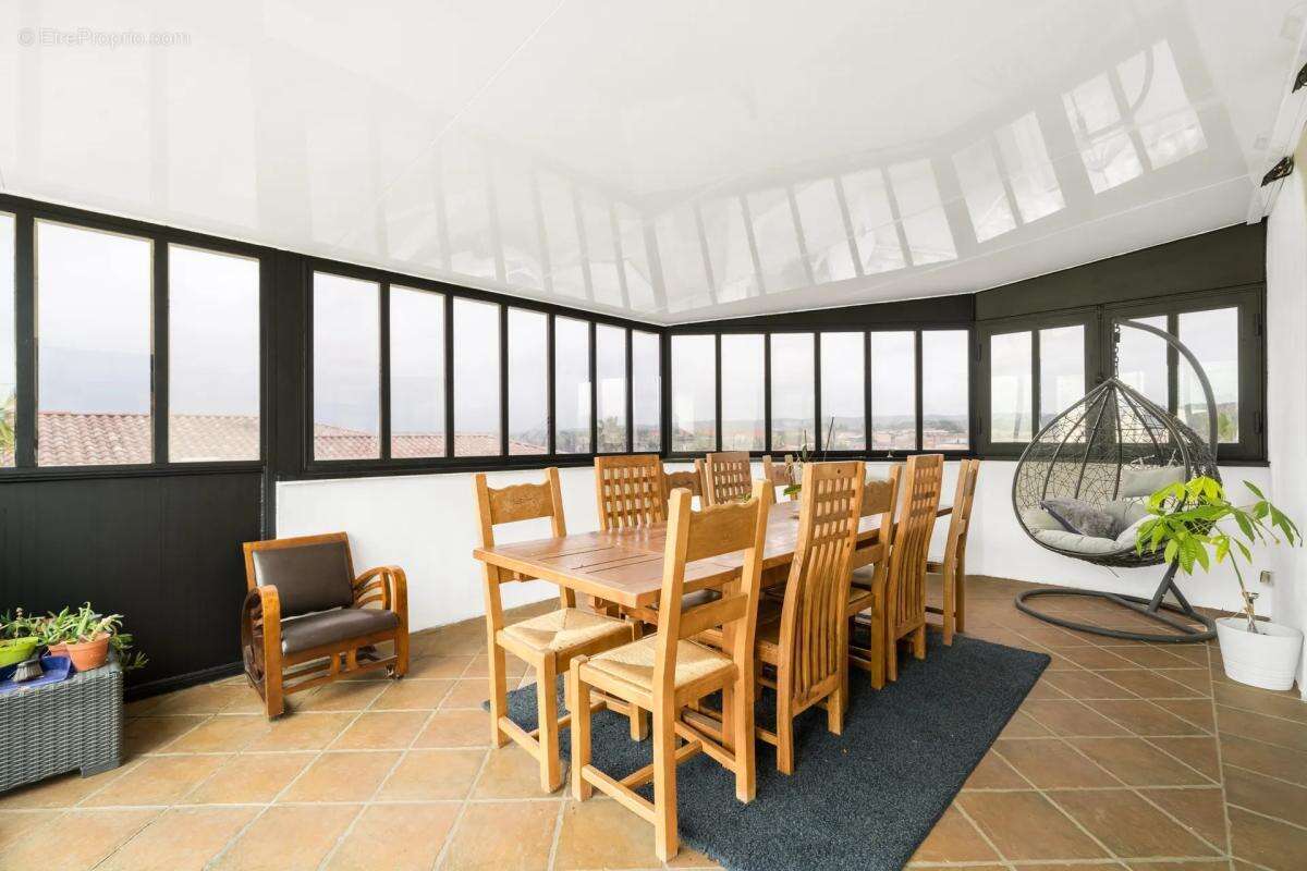 Maison à VILLEVEYRAC