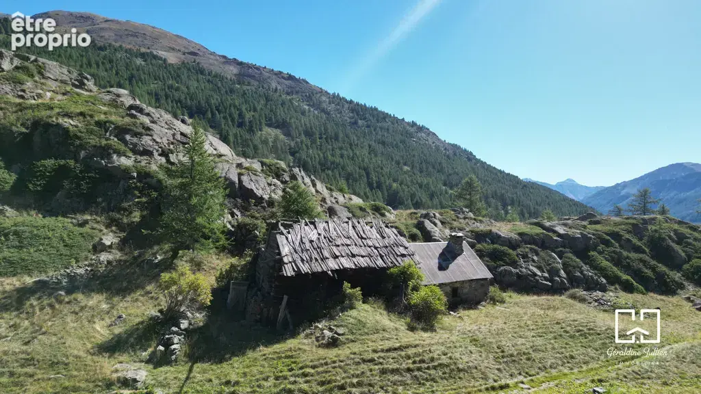 Chalet d'alpage sur la commune de Nevache - photo 6