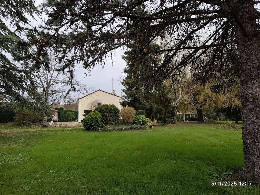 Maison à VILLAMBLARD