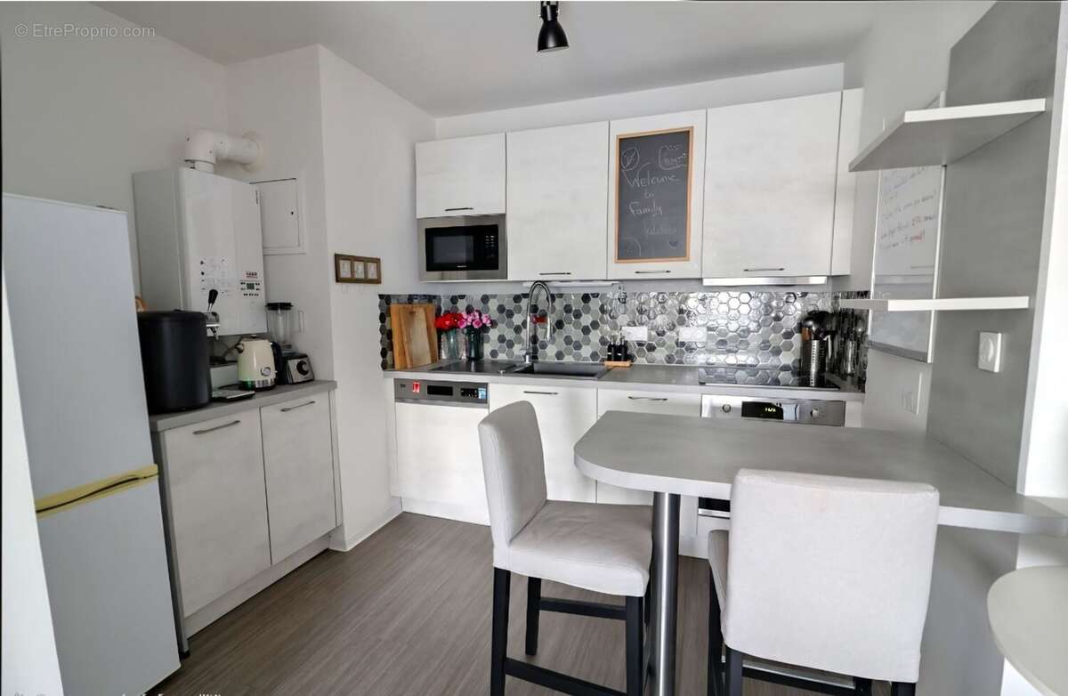 Appartement à DEVILLE-LES-ROUEN