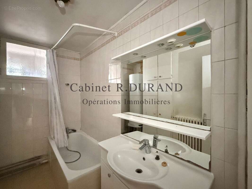 Appartement à COLOMBES