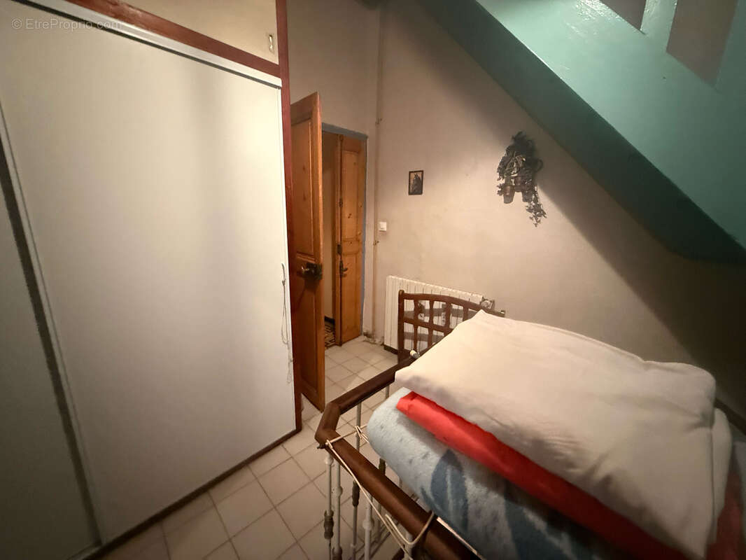 Maison à SAINT-GILLES