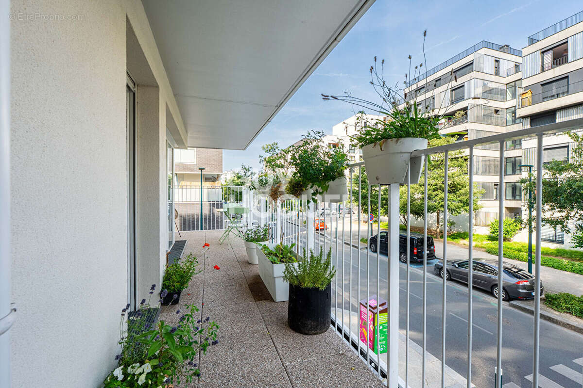 Appartement à GENNEVILLIERS