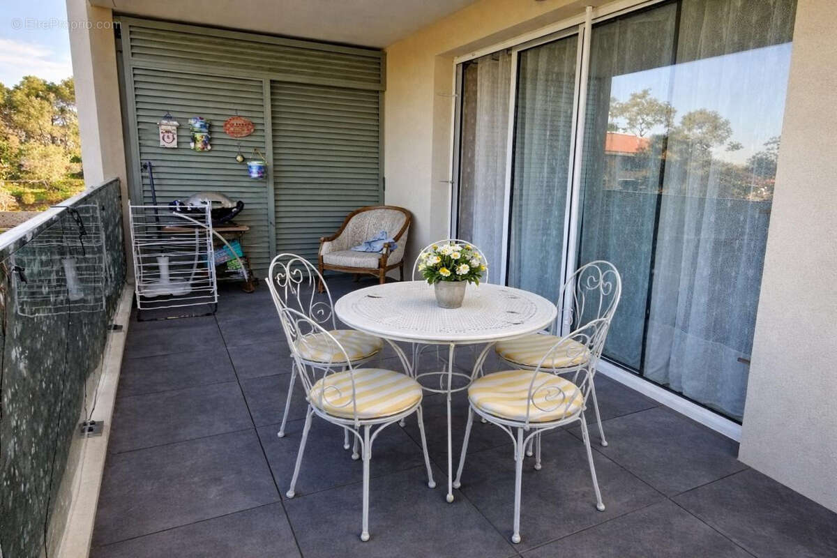 Appartement à FREJUS