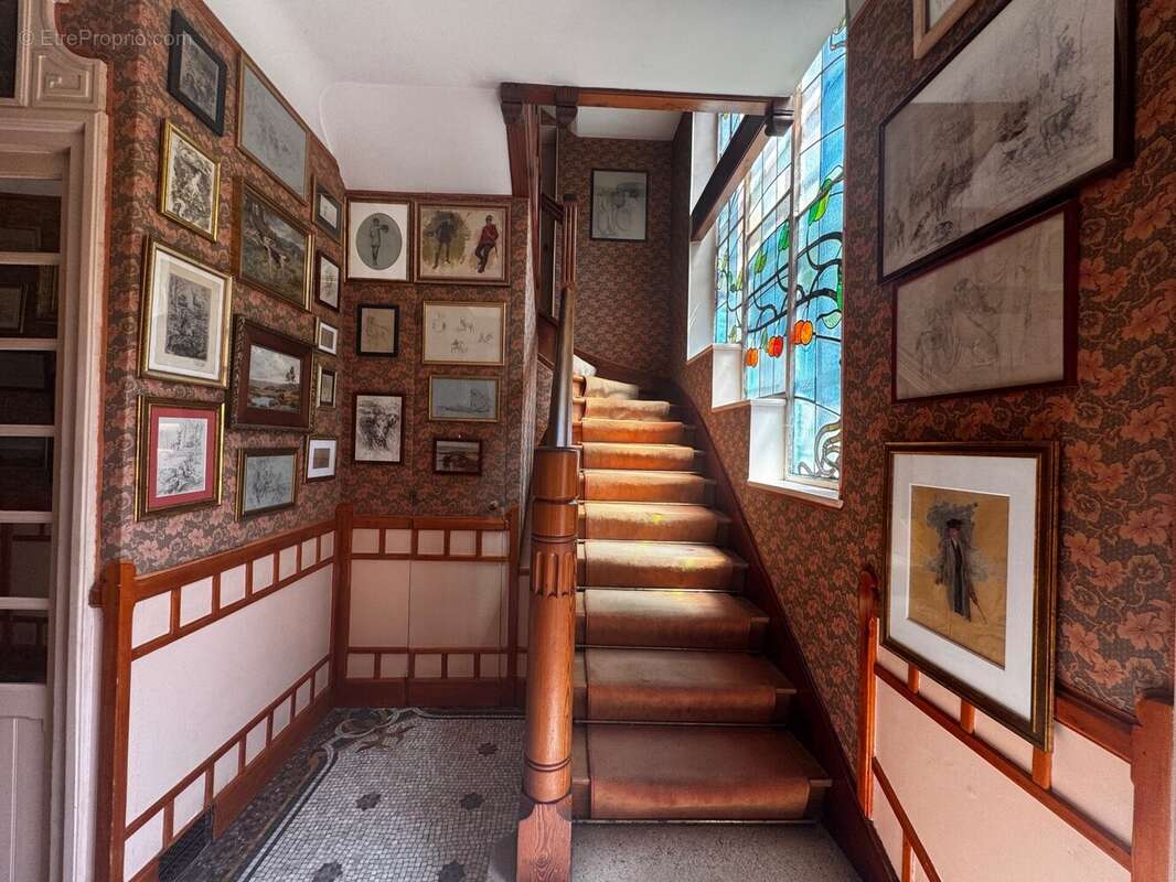 Maison à FONTAINEBLEAU