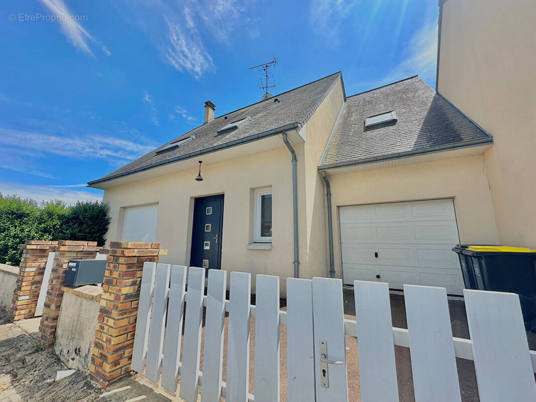 Maison à CHANGE