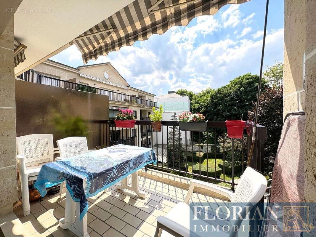 Appartement à BOURG-LA-REINE