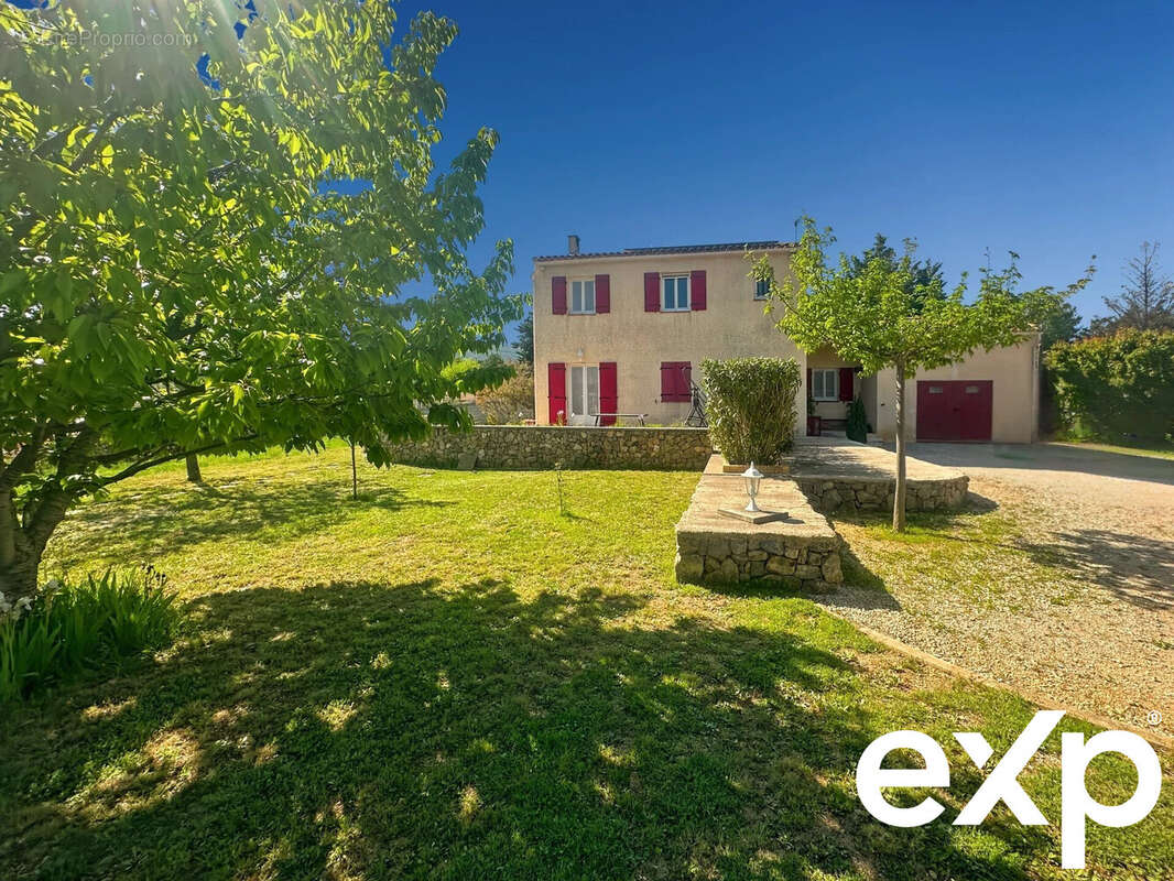 Maison à SAINT-MAXIMIN-LA-SAINTE-BAUME