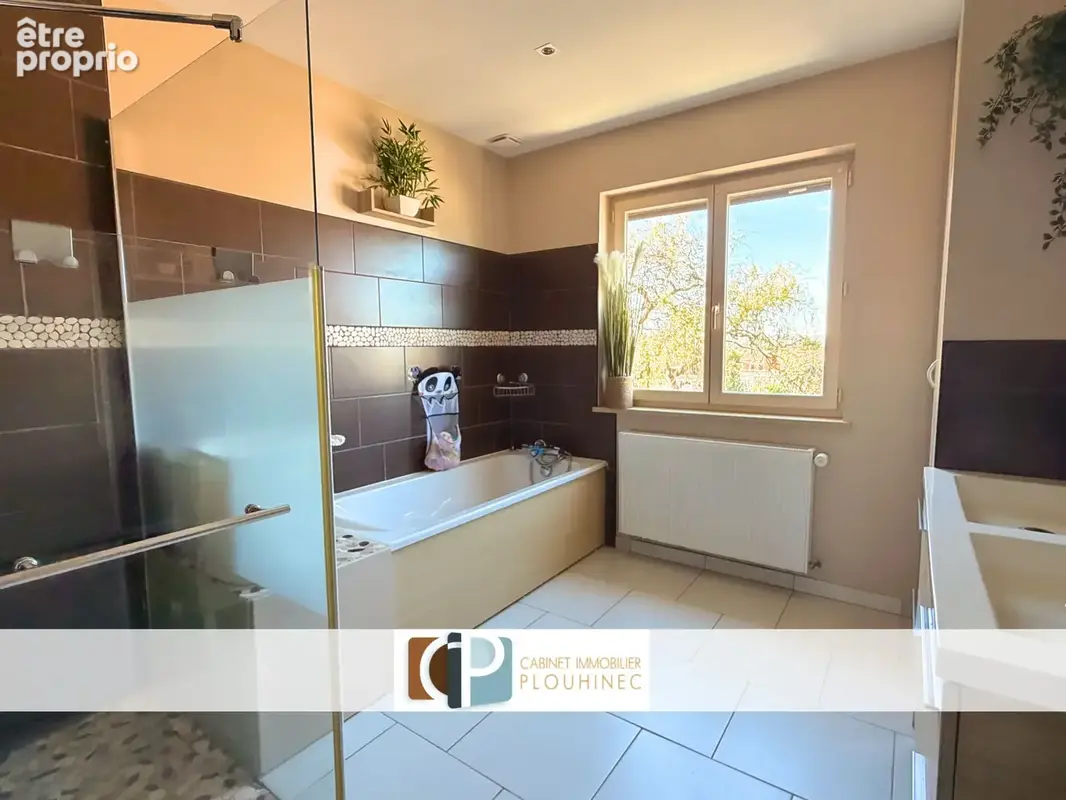 Manziat   Une maison pleine d’atouts pour votre premier achat. - photo 8