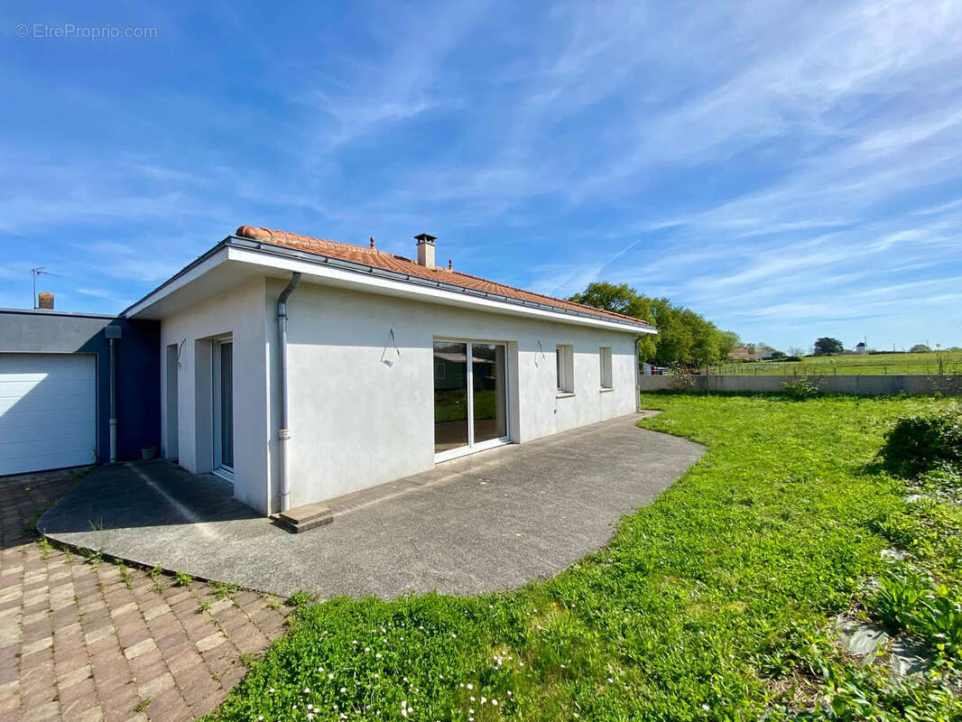 Maison à SAINT-JEAN-DE-BOISEAU