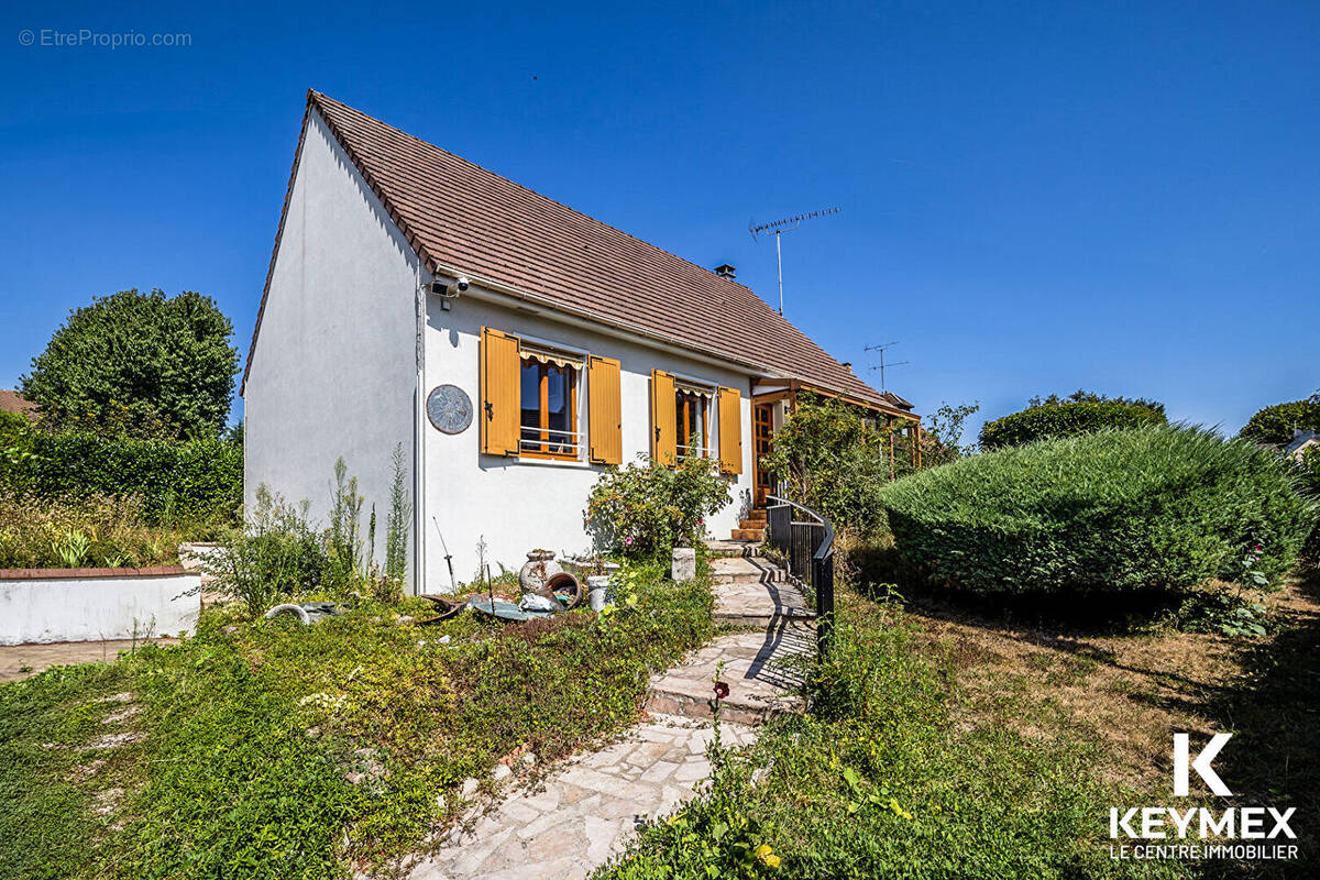 Maison Le Mesnil En Thelle 5 pièce(s) 86.29 m2 - photo 1