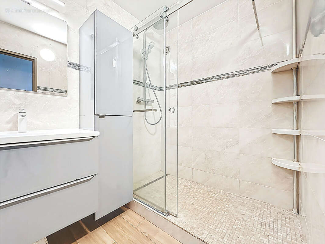 Appartement à MARSEILLE-13E