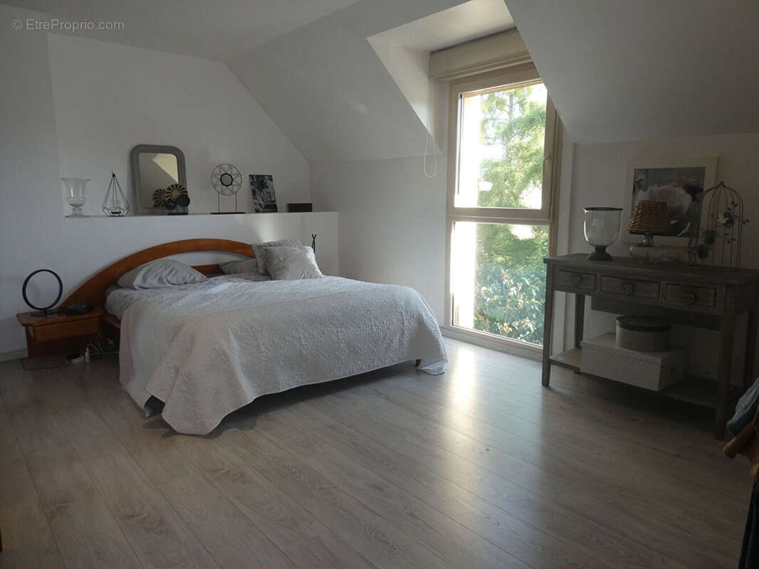 Maison Pont L Eveque, 145 m², 4 ch dt 1 en rdc, 2 SDD, ravissant jardin 434 m² - photo 12