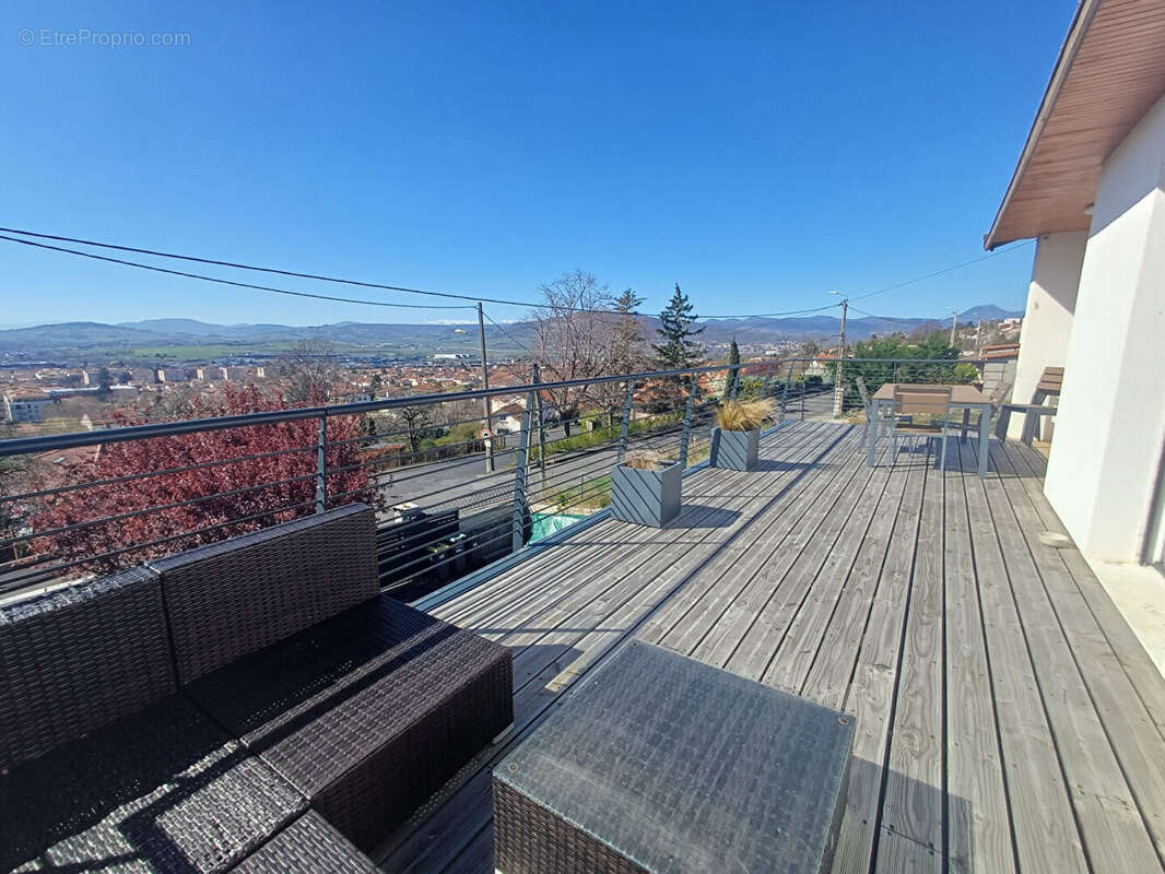 Maison Cournon D Auvergne 7 pièce(s) 165 m2 - photo 11