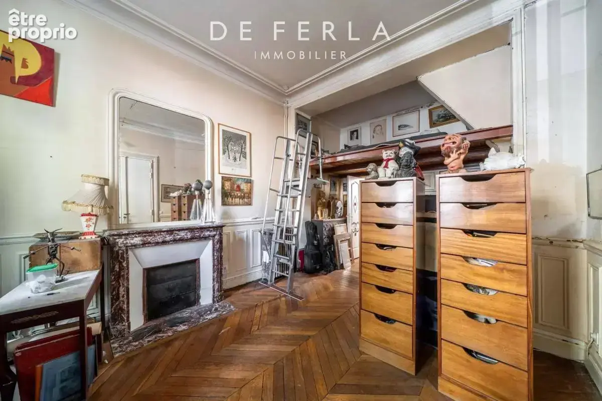 Studio à rénover avec mezzanine - Place Maubert/Boulevard Saint-Germain - photo 2