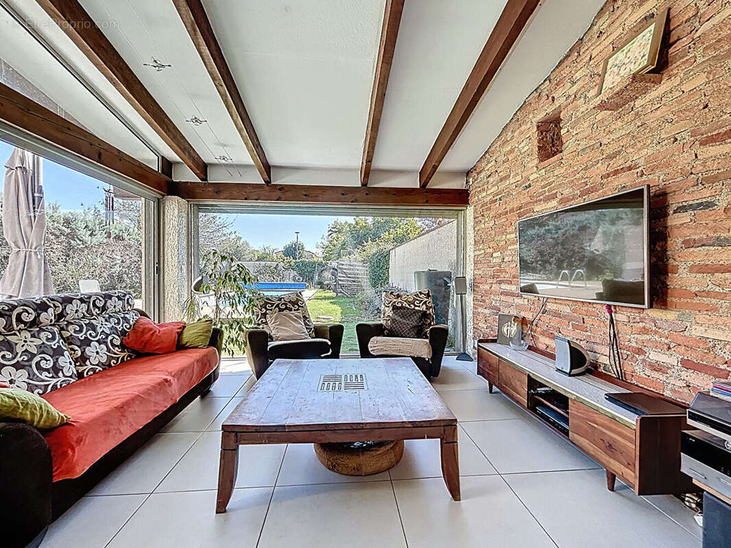 Maison à CASTELGINEST