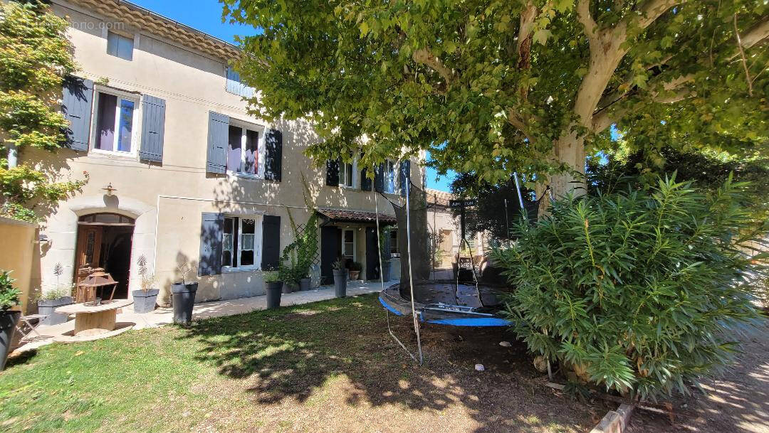 Maison à JONQUIERES