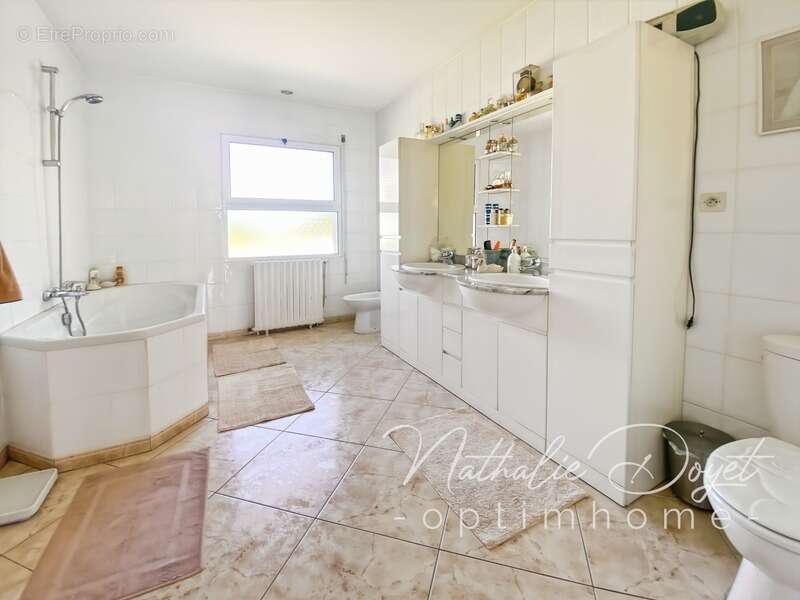 Maison à vendre 4 pièces PIERREPONT (02) - photo 10
