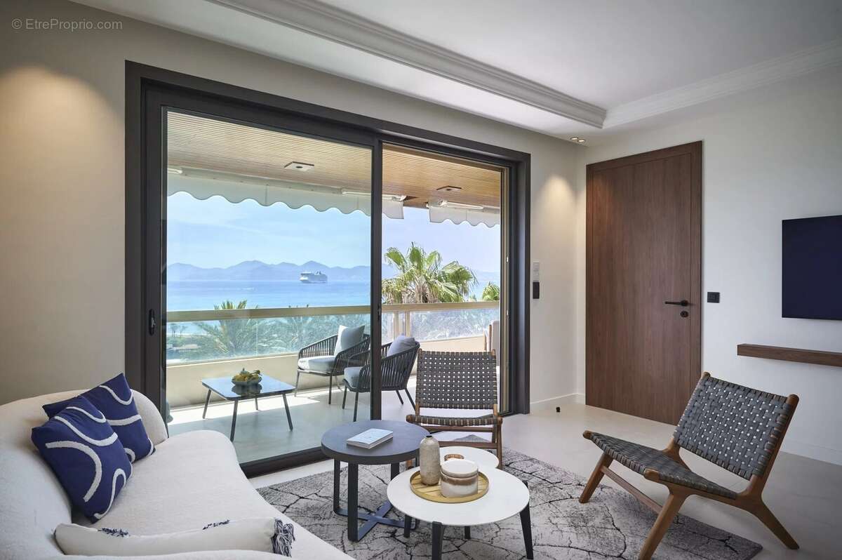 Appartement à CANNES