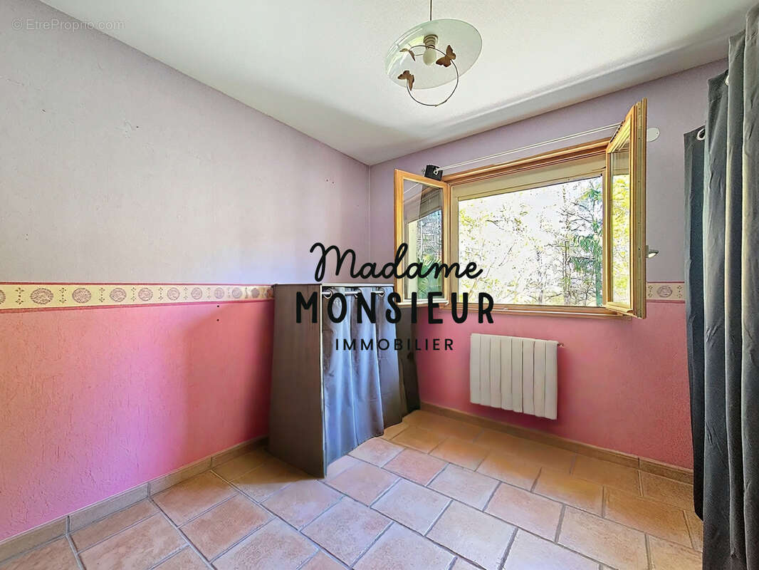 Maison à SAINT-CHEF