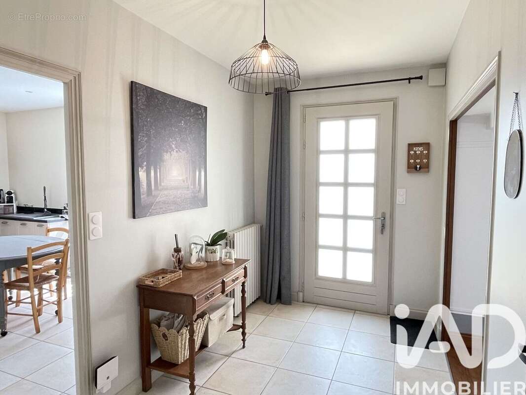 Photo 2 - Maison à SAINT-MESMIN