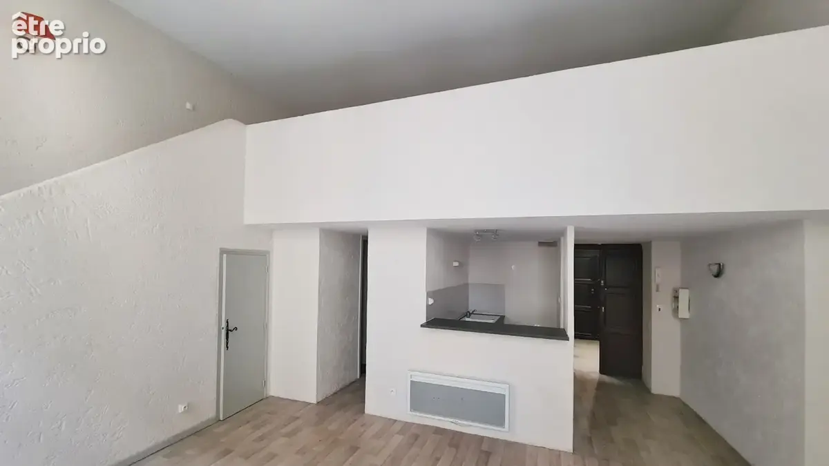 Uzès, appartement au cœur du centre historique - photo 4