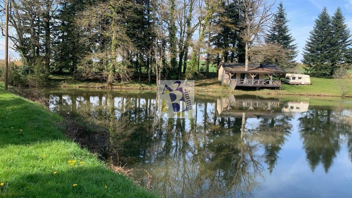 Terrain à DUSSAC