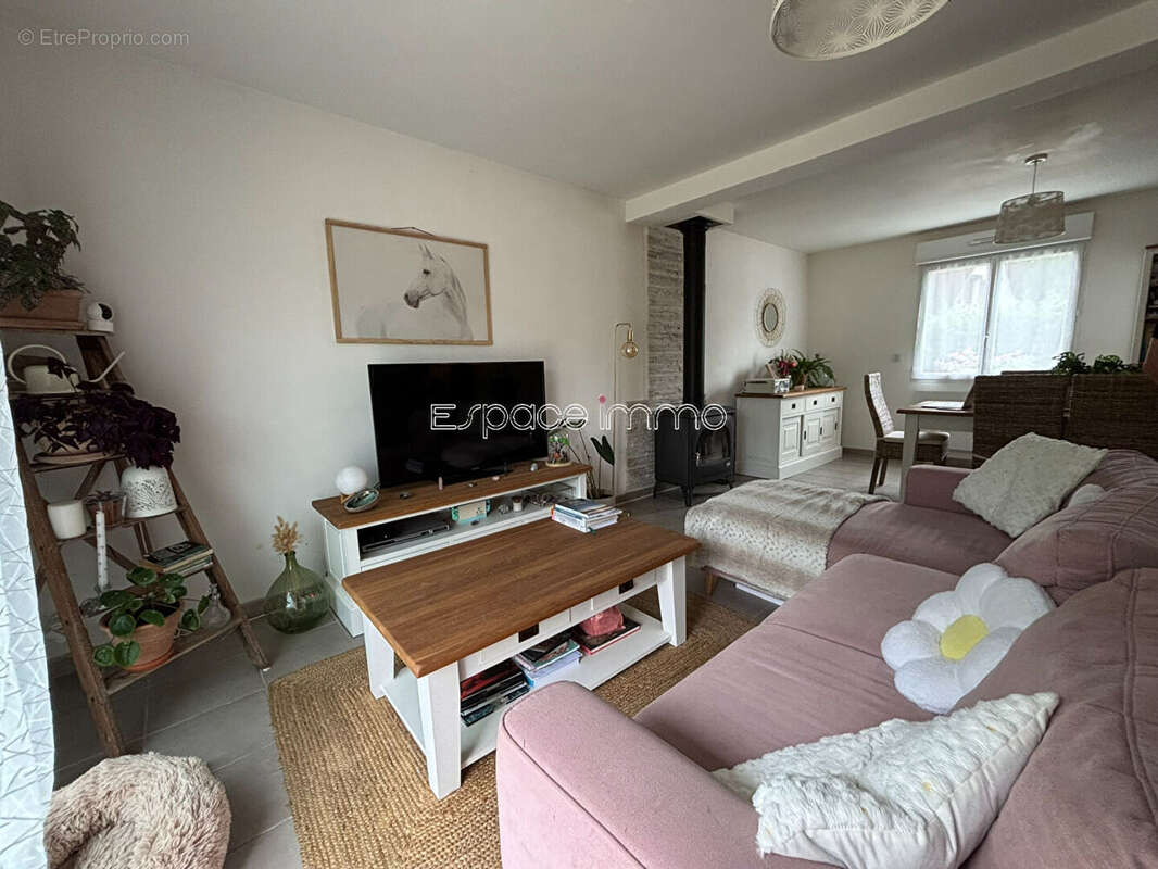 Maison individuelle  - 91 m² - 3 chambres - Garage - SIERVILLE - photo 4