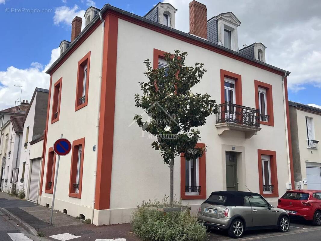 Maison à VICHY