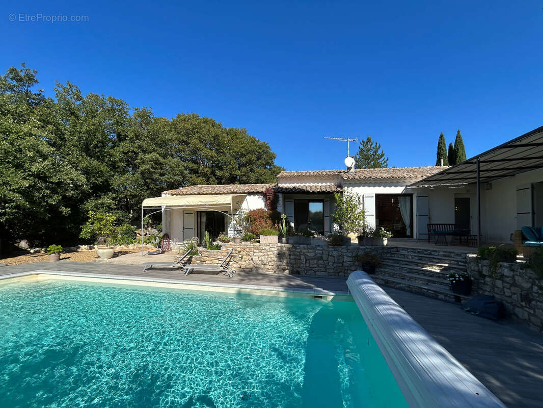 Maison à SAINT-QUENTIN-LA-POTERIE