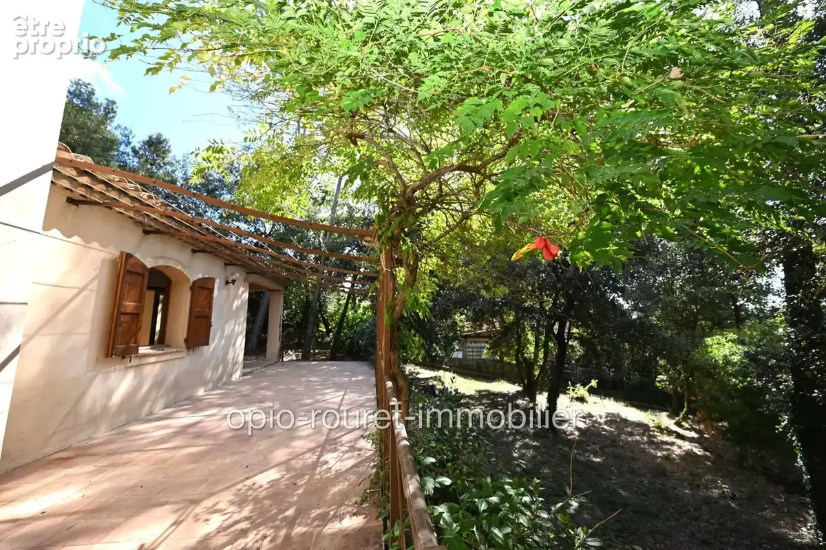 Maison 4 pièces 123 m² à vendre à Roquefort-Les-Pins (06330) - photo 3