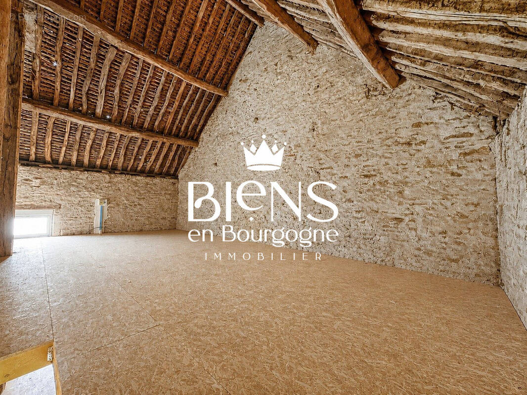 Appartement à MONTAGNY-LES-BEAUNE