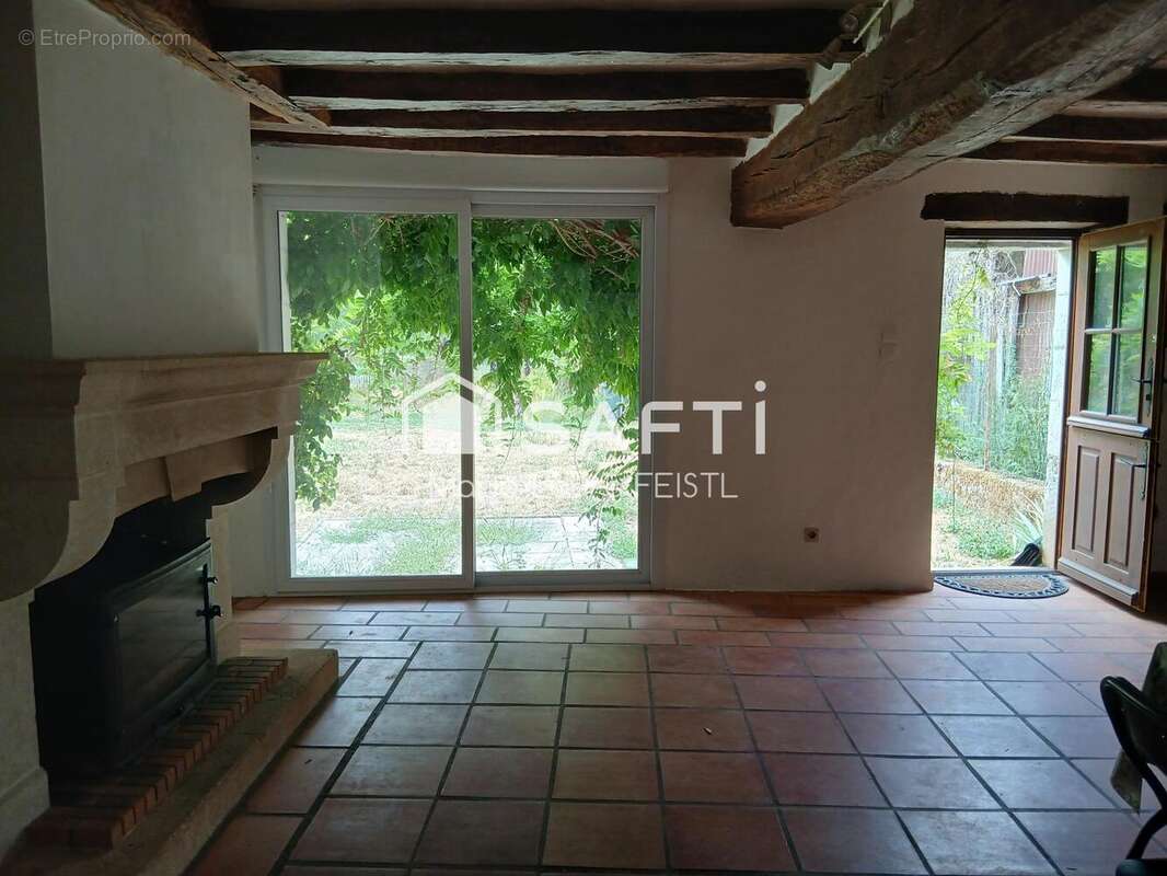 Maison 66 m² à Saint-Hippolyte  - photo 3