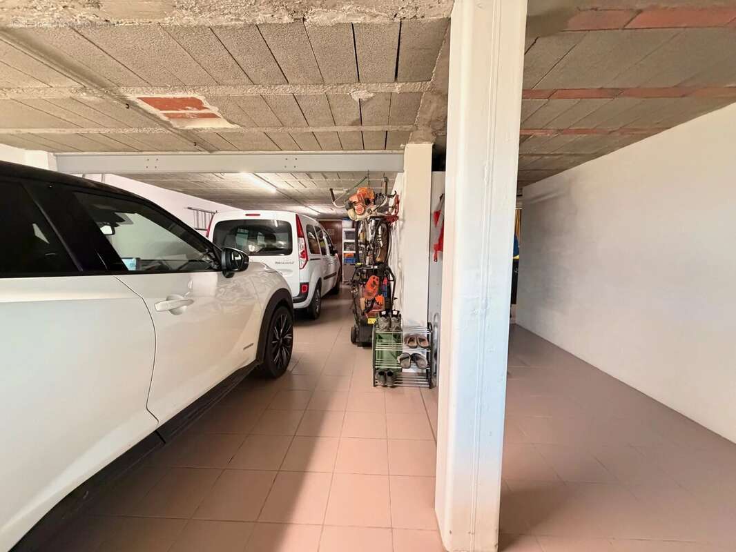 Traditonnelle de 130 m² sur 3136 m² de terrain avec vue - photo 15