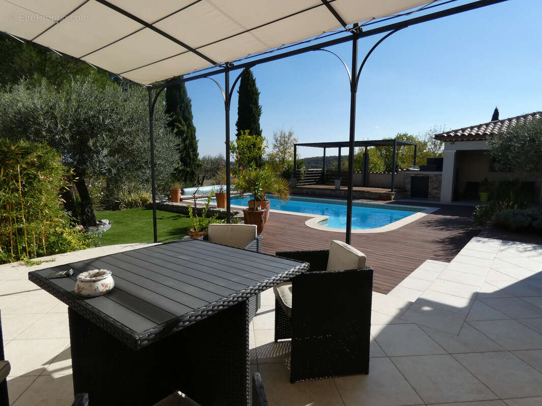 Maison à BOISSET-ET-GAUJAC