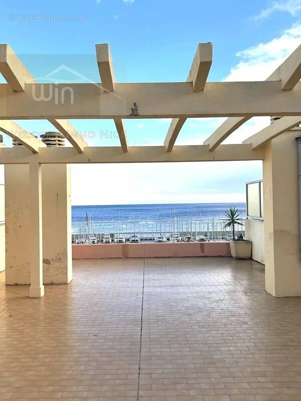 Appartement à MENTON