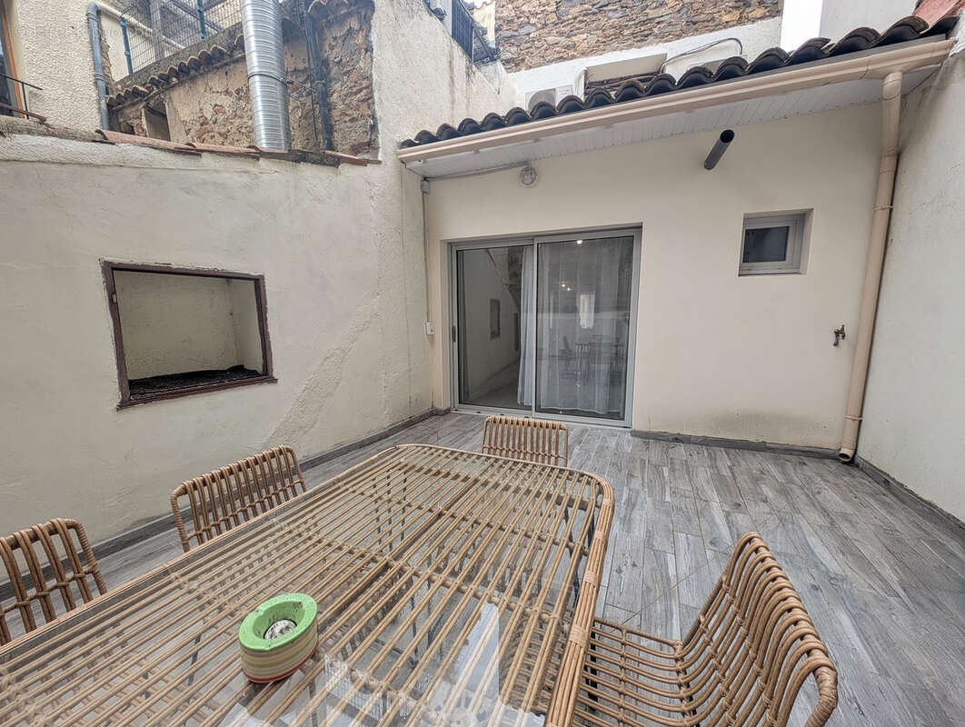 Appartement à LEZIGNAN-CORBIERES