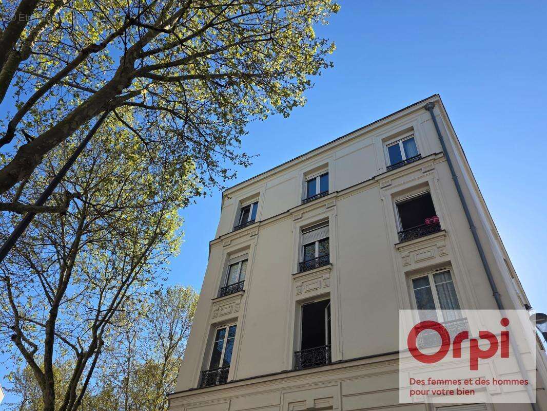 Appartement à ISSY-LES-MOULINEAUX